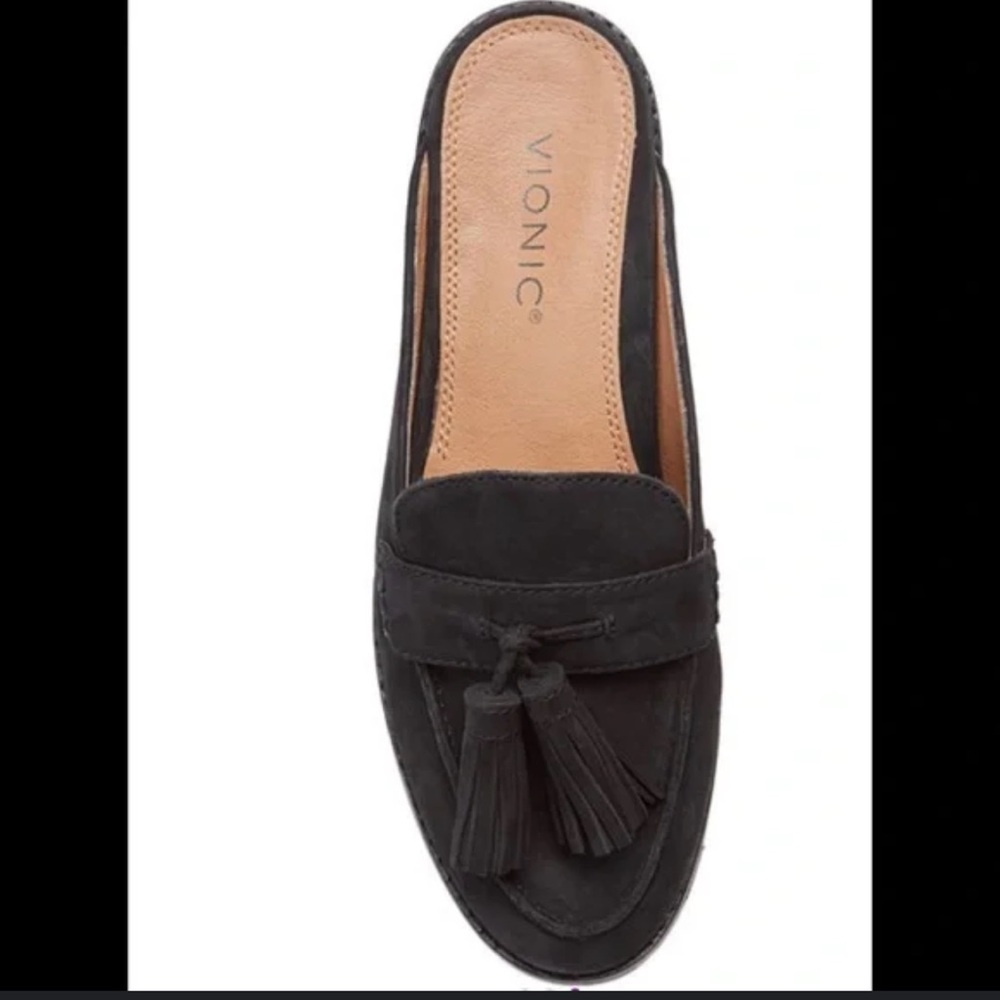 Vionic Women's Black Suede Loafers